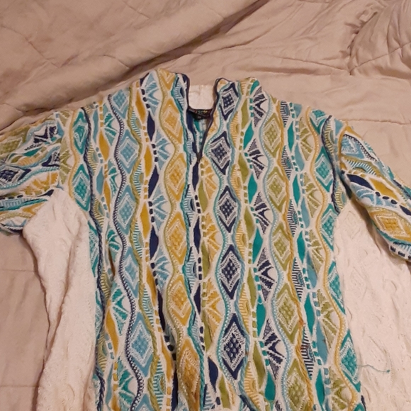 Sweater - Picture 1 of 1